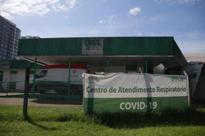  PORTO ALEGRE, RS, BRASIL - 2020.10.08 - GHC recebeu cloroquina do Ministério da Saúde e será o primeiro de POA a distribuí-la. Vamos ver como está a adesão dos médicos no tratamento dos pacientes no hospital e a receptividade dos próprios pacientes, mais especialmente na UPA Moacyr Scliar, administrado pelo GHC. (Foto: ANDRÉ ÁVILA/ Agência RBS)<!-- NICAID(14612304) -->