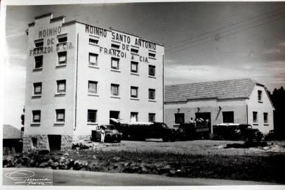  CAXIAS DO SUL, RS, BRASIL  (11/02/2015) Moinho Franzoi. Na foto, aspectos do moinho inaugurado em 1952. Hoje, a empresa é administrada por Alberto Franzoi. Memória 015. (Roni Rigon/pioneiro)<!-- NICAID(11186876) -->