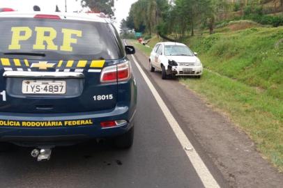 Pedestre morre atropelado por carro na BR-470, em Montenegro<!-- NICAID(14617272) -->