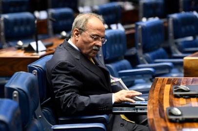  Plenário do SenadoPlenário do Senado Federal durante sessão deliberativa ordinária. Ordem do dia.À bancada, senador Chico Rodrigues (DEM-RR) registra voto no teclado biométrico.Foto: Jefferson Rudy/Agência SenadoLocal: BrasÃ­liaIndexador: Jefferson RudyFonte: AgÃªncia SenadoFotógrafo: jr<!-- NICAID(14617290) -->