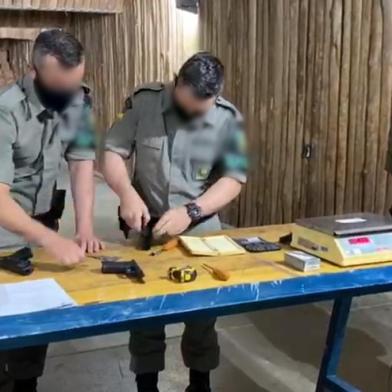 Vídeo da Brigada Militar testando armas. Foto: Arquivo Pessoal/Reprodução<!-- NICAID(14619047) -->