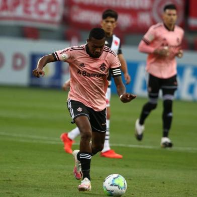  PORTO ALEGRE, RS, BRASIL - 18.10.2020 - O Inter recebe o Vasco no Estádio Beira-Rio, pela 17ª rodada do Brasileirão. (Foto: Jefferson Botega/Agencia RBS)Indexador: Jeff Botega<!-- NICAID(14619802) -->