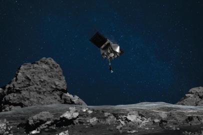 A sonda americana Osiris-Rex entrou brevemente em contato, nesta terça-feira (20) com o asteroide Bennu, conforme o previsto, confirmou a Nasa, embora o sucesso da operação de coleta de amostras só vá ser conhecida em alguns dias.<!-- NICAID(14621799) -->