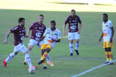  CAXIAS DO SUL, RS, BRASIL, 18/10/2020. Caxias x Novorizontino, jogo válido pela sétima rodada do Campeonato Brasileiro 2020, Grupo 8. Jogo realizado no estádio Centenário. (Porthus Junior/Agência RBS)<!-- NICAID(14619692) -->