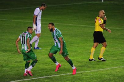  CAXIAS DO SUL, RS, BRASIL, 20/10/2020. Juventude x Avaí, jogo válido pela 17ª rodada da Série B do Campeonato Brasileiro 2020 e realizado no estádio Alfredo Jaconi. (Porthus Junior/Agência RBS)<!-- NICAID(14621746) -->