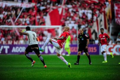  PORTO ALEGRE, RS, BRASIL 31/07/2016 - Inter e Corinthians se enfrentam agora a tarde no estádio Beira-Rio, pela décima sétima rodada do Campeonato Brasileiro 2016. (FOTO: FÉLIX ZUCCO/AGÊNCIA RBS).<!-- NICAID(12350386) -->