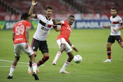  PORTO ALEGRE, RS, BRASIL, 25/10/2020-Inter x Flamengo: jogo válido pela 18ª rodada do Brasileirão.  Foto: Isadora Neumann / Agencia RBS<!-- NICAID(14625681) -->