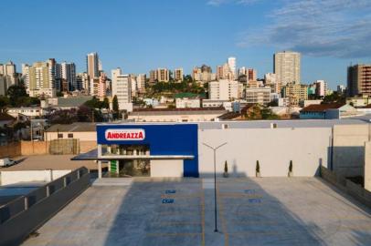 Super Andreazza inaugura 31ª loja em Caxias do Sul na próxima quinta-feiraSupermercado abre as portas às 8h30min no bairro Pio X <!-- NICAID(14626434) -->