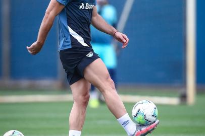 Treino Gremio RS - FUTEBOL/TREINO GREMIO - ESPORTES - Atacante Diego Churin chega ao Gremio para ser novo reforço para a temporada 2020. FOTO: LUCAS UEBEL/GREMIO FBPAEditoria: SPOIndexador: Lucas UebelSecao: futebolFonte: Gremio.netFotógrafo: Treino Gremio <!-- NICAID(14626582) -->