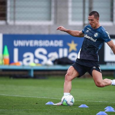 Treino Gremio RS - FUTEBOL/TREINO GREMIO - ESPORTES - Atacante Diego Churin chega ao Gremio para ser novo reforço para a temporada 2020. FOTO: LUCAS UEBEL/GREMIO FBPAEditoria: SPOIndexador: Lucas UebelSecao: futebolFonte: Gremio.netFotógrafo: Treino Gremio <!-- NICAID(14626586) -->