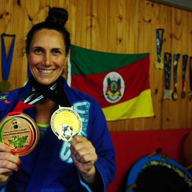  CAXIAS DO SUL, RS, BRASIL, 26/10/2020 - Caroline De Lazzer foi campeã mundial de jiu jitsu, além de uma bela história com o esporte. (Marcelo Casagrande/Agência RBS)<!-- NICAID(14626721) -->