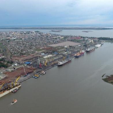 Movimentação do porto de Rio Grande<!-- NICAID(14527353) -->