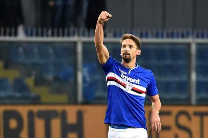 Gastón Ramírez, meia da Sampdoria que é pretendido pelo Grêmio