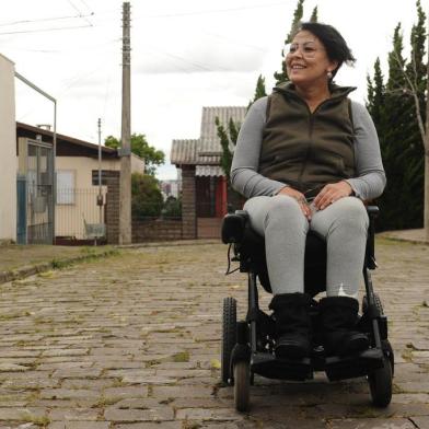  CAXIAS DO SUL, RS, BRASIL (27/10/2020)Josiane Souza dos Santos, 37 anos, é cadeirante e personagem da série Olhares da Cidade. (Antonio Valiente/Agência RBS)<!-- NICAID(14627191) -->