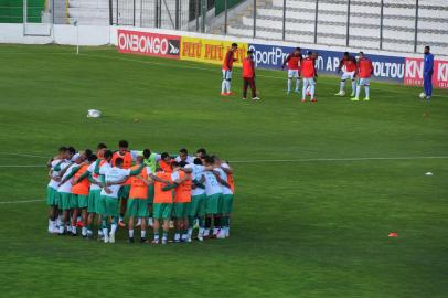  CAXIAS DO SUL, RS, BRASIL, 01/11/2020 -Juventude e Guarani, válido pela 19ª rodada do Campeonato Brasileiro da Série B. O jogo começa às 18h15min, no estádio Alfredo Jaconi, em Caxias do Sul. (Marcelo Casagrande/Agência RBS)<!-- NICAID(14631654) -->