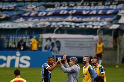  PORTO ALEGRE, RS, BRASIL - 02.11.2020 - O Grêmio recebe o Bragantino na Arena, em Porto Alegre, pela 19ª rodada do Brasileirão. (Foto: Félix Zucco/Agencia RBS)<!-- NICAID(14632748) -->