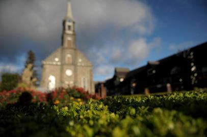  CAXIAS DO SUL, RS, BRASIL, 05/07/2019Expectativa de neve em Gramado lota hotéis da cidade e da região. (Lucas Amorelli/Agência RBS)<!-- NICAID(14152485) -->