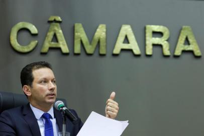  PORTO ALEGRE, RS, BRASIL - 06.11.2020 - pRefeito Nelson Marchezan presta esclarecimentos à Comissão Processante na Câmara Municipal a respeito do processo de impeachment que rola na Casa. (Foto: Isadora Neumann/Agencia RBS)Indexador: ISADORA NEUMANN<!-- NICAID(14636933) -->