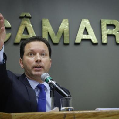  PORTO ALEGRE, RS, BRASIL - 06.11.2020 - pRefeito Nelson Marchezan presta esclarecimentos à Comissão Processante na Câmara Municipal a respeito do processo de impeachment que rola na Casa. (Foto: Isadora Neumann/Agencia RBS)Indexador: ISADORA NEUMANN<!-- NICAID(14637002) -->