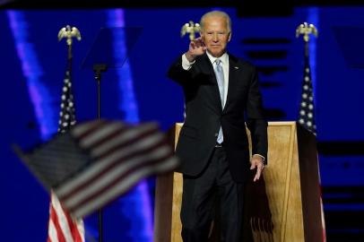 US President-elect Joe Biden delivers remarks in Wilmington, Delaware, on November 7, 2020, after being declared the winner of the US presidential election. (Photo by Andrew Harnik / POOL / AFP)<!-- NICAID(14637495) -->