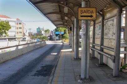 Corredor de ônibus na Protásio Alves com Carlos Gomes