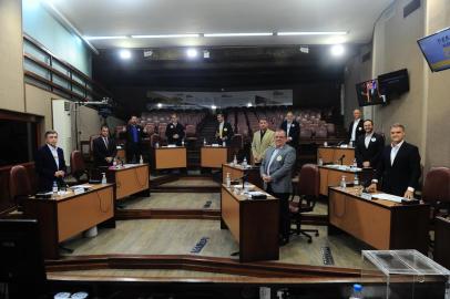  CAXIAS DO SUL, RS, BRASIL, 09/11/2020. Eleições Municipais - Eleições 2020. Debate com os candidatos a prefeaito de Caxias do Sul, no plenário da Câmara de Vereadores. candidatos: Adiló Didomenico (PSDB), Antônio Feldman (Podemos), Carlos Búrigo (MDB), Edson Néspolo (PDT), Júlio Freitas (Republicanos), Marcelo Slaviero (NOVO), Nelson D¿Arrigo (Patriota), Pepe Vargas (PT), Renato Nunes (PL), Renato Toigo (PSL) e Vinícius Ribeiro (DEM). (Porthus Junior/Agência RBS)<!-- NICAID(14638882) -->