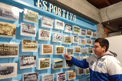 O torcedor do Esportivo Luis Henrique Piccin conta suas vivências no especial Histórias de Torcedor. <!-- NICAID(14611240) -->