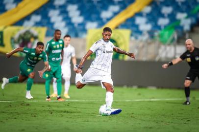 Gremio x CuiabaRS - FUTEBOL/COPA DO BRASIL 2020 /GREMIO X CUIABA - ESPORTES - Lance da partida entre Gremio e Cuiaba disputada na noite desta quarta-feira, na Arena Pantanal, em Cuiaba, valida pela Copa do Brasil 2020. FOTO: LUCAS UEBEL/GREMIO FBPAEditoria: SPOIndexador: Lucas UebelSecao: futebolFonte: Gremio.netFotógrafo: Gremio x Cuiaba<!-- NICAID(14640671) -->