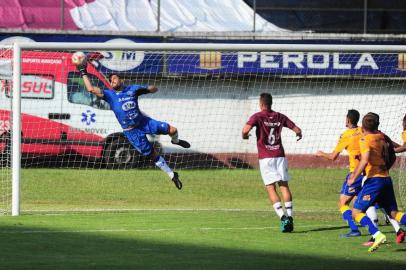  CAXIAS DO SUL, RS, BRASIL, 13/11/2020. Caxias x Pelotas, jogo válido pela 12ª rodada do grupo 8 da Série D do Campeonato Brasileiro, realizado no estádio Centenário. (Porthus Junior/Agência RBS)<!-- NICAID(14642467) -->