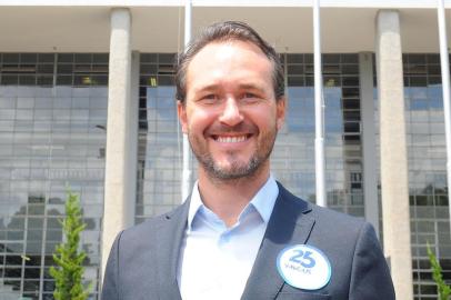  CAXIAS DO SUL, RS, BRASIL, 10/11/2020 - Foto candidato a prefeito de Caxias,    Vinicius Ribeiro 25, DEM. (Marcelo Casagrande/Agência RBS)<!-- NICAID(14639434) -->