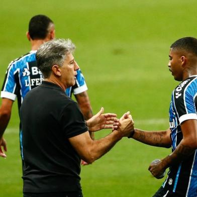 Grêmio recebe o Ceará pela 21ª rodada do Brasileirão. Renato Portaluppi e Jean Pyerre<!-- NICAID(14642945) -->