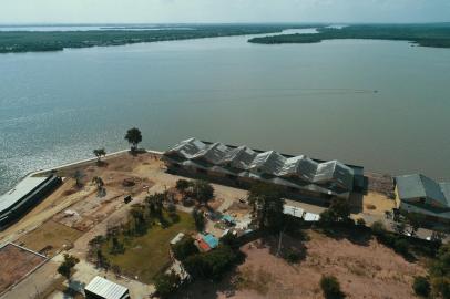  PORTO ALEGRE, RS, BRASIL - 12.11.2020 - Novo prazo de entrega da obra do projeto Embarcadero. (Foto: Lauro Alves/Agencia RBS)<!-- NICAID(14641536) -->