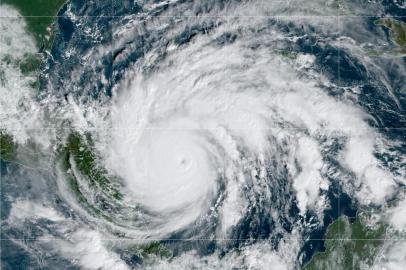  Hurricane Iota has become a category 5 hurricane and is forecast to bring catastrophic winds, life-threatening storm surge, and torrential rainfall to Central America.<!-- NICAID(14645394) -->