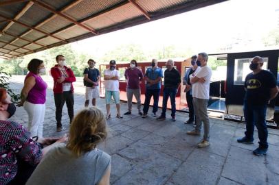 Manifestação na Secretaria da Cultura. Artistas, produtores e simpatizantes reclamam da demora nos processos da lei Aldir Blanc<!-- NICAID(14651256) -->