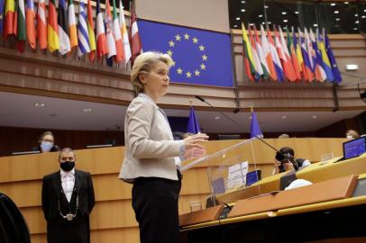 European Commission President Ursula Von Der Leyen speaks during a debate on the next EU council and last Brexit devlopement during a plenary session at the European Parliament in Brussels on November 25, 2020. (Photo by Olivier HOSLET / POOL / AFP)<!-- NICAID(14651825) -->