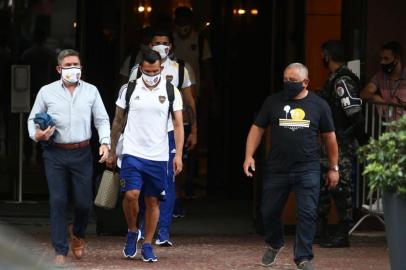  ** EM BAIXA** PORTO ALEGRE, RS, BRASIL - 25.11.2020 - Boca Juniors deixando a concentração no Hotel Sheraton, rumo ao Salgado Filho. (Foto: Jefferson Botega/Agencia RBS)<!-- NICAID(14652536) -->