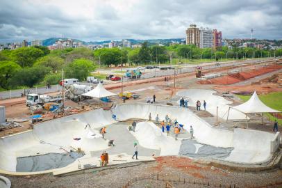 Novo trecho revitalizado da orla do Guaíba