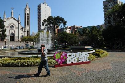  CAXIAS DO SUL, RS, BRASIL (10/09/2020)Fotows gerais de Caxias do Sul. Na foto Praça Dante. (Antonio Valiente/Agência RBS)<!-- NICAID(14589008) -->