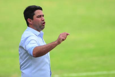  CAXIAS DO SUL, RS, BRASIL, 25/10/2020. SER Caxias x Marcílio Dias, jogo válido pela nona rodada do Grupo oito, da Série D, do Campeonato Brasileiro 2020 e realizado no estádio Centenário. (Porthus Junior/Agência RBS)<!-- NICAID(14625438) -->