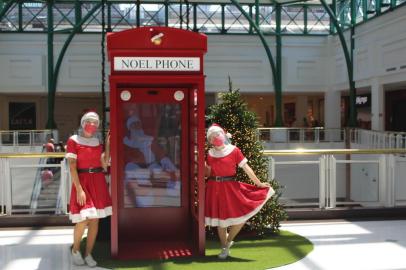 Cabine de Natal do Papai Noel do Praia de Belas Shopping<!-- NICAID(14660944) -->