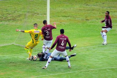  CAXIAS DO SUL, RS, BRASIL, 05/12/2020. SER Caxias x Mirassol, jogo de ida da segunda fase da Série D (Dezeseis avos), do Campeonato Brasileiro 2020 e realizado no estádio Centenário. (Porthus Junior/Agência RBS)<!-- NICAID(14661469) -->