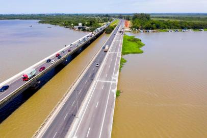  PORTO ALEGRE, RS, BRASIL, 07/12/2020- Ponte do Guaíba. Fotos: Juliano Craker / Denit / Divulgação<!-- NICAID(14662366) -->