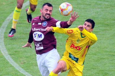  CAXIAS DO SUL, RS, BRASIL, 05/12/2020. SER Caxias x Mirassol, jogo de ida da segunda fase da Série D (Dezeseis avos), do Campeonato Brasileiro 2020 e realizado no estádio Centenário. (Porthus Junior/Agência RBS)<!-- NICAID(14661472) -->