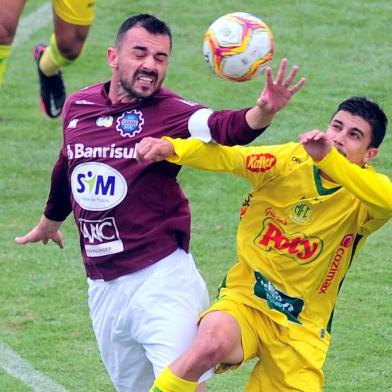  CAXIAS DO SUL, RS, BRASIL, 05/12/2020. SER Caxias x Mirassol, jogo de ida da segunda fase da Série D (Dezeseis avos), do Campeonato Brasileiro 2020 e realizado no estádio Centenário. (Porthus Junior/Agência RBS)<!-- NICAID(14661472) -->