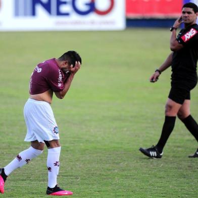  CAXIAS DO SUL, RS, BRASIL, 13/11/2020. Caxias x Pelotas, jogo válido pela 12ª rodada do grupo 8 da Série D do Campeonato Brasileiro, realizado no estádio Centenário. (Porthus Junior/Agência RBS)<!-- NICAID(14642527) -->