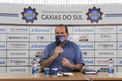 Paulo Cesar Santos, presidente do Caxias, confirmou a renovação da comissão técnica para a temporada de 2021<!-- NICAID(14669901) -->