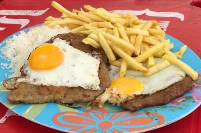 Casa do Bife<!-- NICAID(13391345) -->