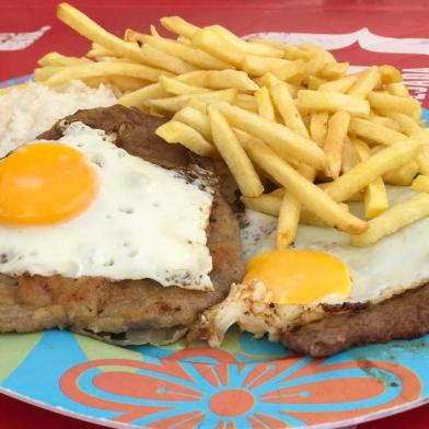 Casa do Bife<!-- NICAID(13391345) -->