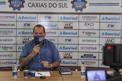 Paulo Cesar Santos, presidente do Caxias, confirmou a renovação da comissão técnica para a temporada de 2021<!-- NICAID(14669899) -->