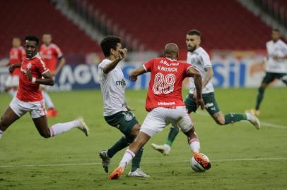 Inter recebe o Palmeiras, no Estádio Beira-Rio, pela 26ª rodada do Brasileirão. Patrick<!-- NICAID(14672792) -->